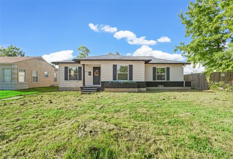 3677 Rockdale Drive, Dallas