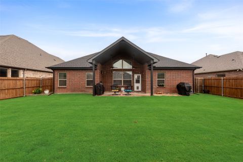 3012 Winchester Avenue, Melissa