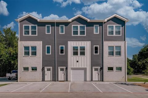 422 S Lillian Street S, Stephenville