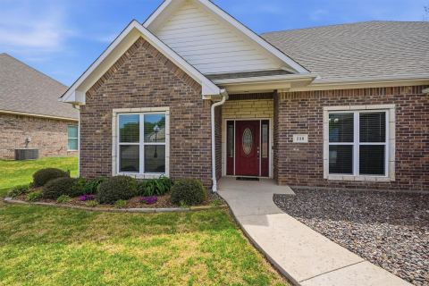 230 Bent Oak Drive, Pottsboro, TX 75076 — photo 2