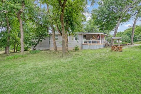 1250 Garrett Road, Whitewright, TX 75491 — photo 3