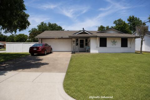 4732 Darla Drive, Fort Worth