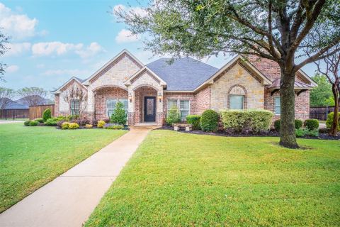 115 Fairway Drive, Waxahachie
