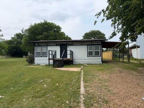6870 Briar Road, Azle
