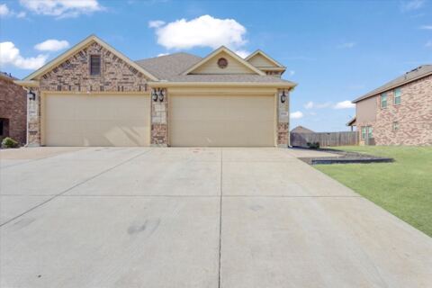 3910 Ashton Drive, Sanger, TX 76266 — photo 2