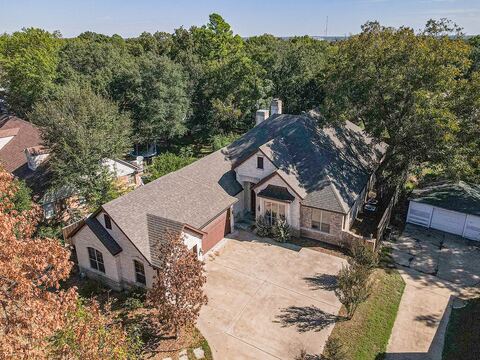 1407 S Houston Street, Kaufman, TX 75142 — photo 2