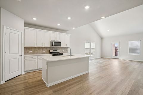 909 Angel Street, Josephine