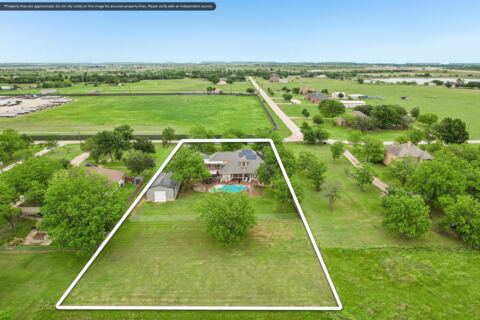 1252 Orchard Lane, Ennis