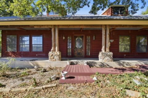 959 County Road 4540, Whitewright
