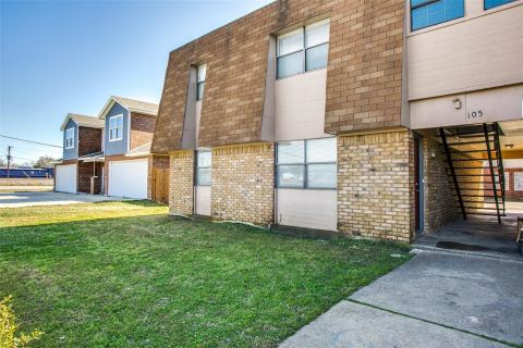 105 Peach Street A, Crowley