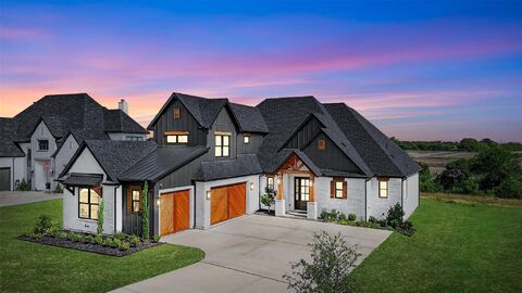 2028 Fox Bend Trace, Gunter