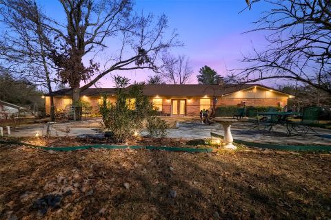703 Amy Street, Canton, TX 75103 — photo 3