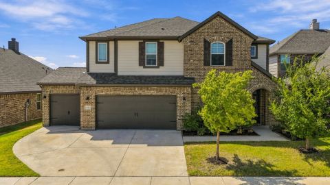 1616 Somerset Lane, Weatherford