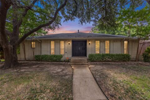 2304 babalos Lane, Dallas