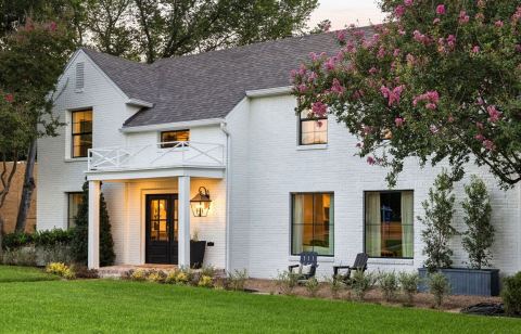 6839 Gaston Avenue, Dallas
