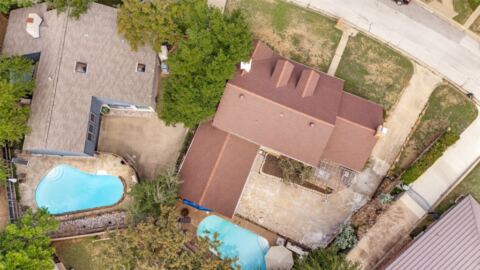 1814 Foxwood Court, Arlington, TX 76012 — photo 2