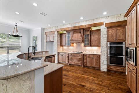 402 N Parkway Drive, Alvarado, TX 76009 — photo 2