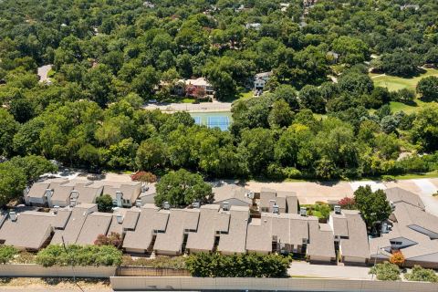 2143 Kessler Court 38, Dallas, TX 75208 — photo 3