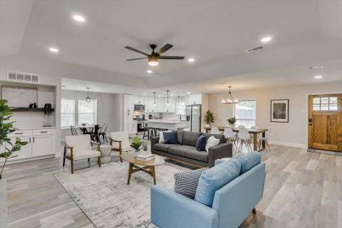 3921 Amy Avenue, Garland