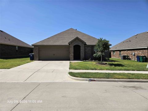 555 Royal Pine Drive, Fate
