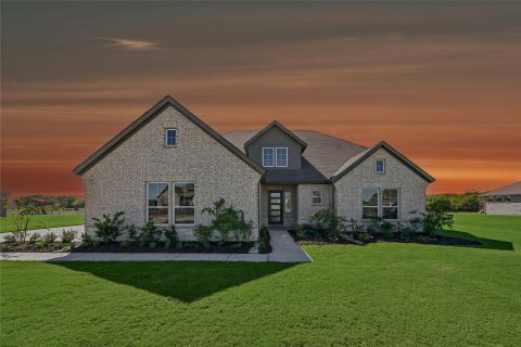 585 Brown Road, Leonard