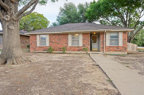 1515 Blackwell Drive, Irving