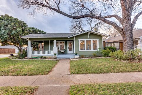 4601 Pershing Avenue, Fort Worth