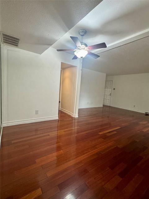 2805 Rio Branco Street 105G, Farmers Branch, TX 75234 — photo 2