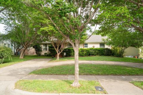 503 S WEATHERRED Drive, Richardson