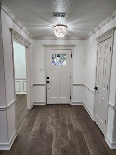 10108 Regent Row Street, Benbrook, TX 76126 — photo 2