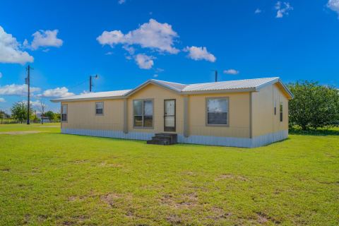 300 Green Branch Road, Weatherford, TX 76085 — photo 3