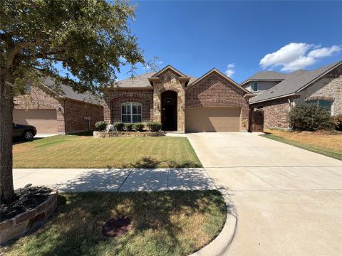 3912 Gennaker Drive, Denton