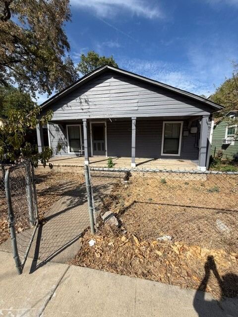 3427 Borger Street, Dallas