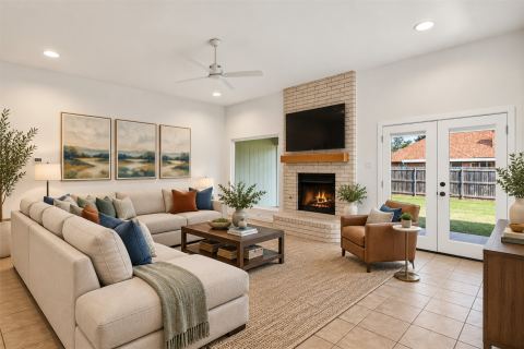 332 College Street S, Keller, TX 76248 — photo 2