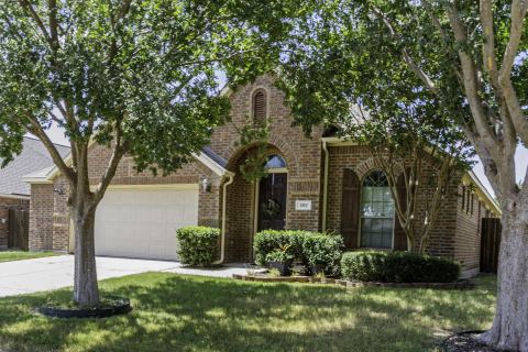 205 Wolf Drive, Forney