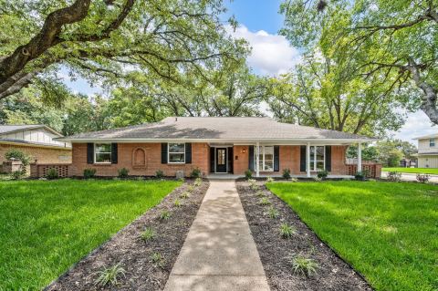 3208 Timberview Road, Dallas