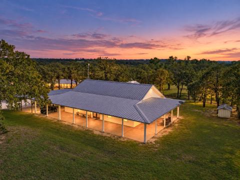 1658,1664,1668 County Road 3672, Springtown