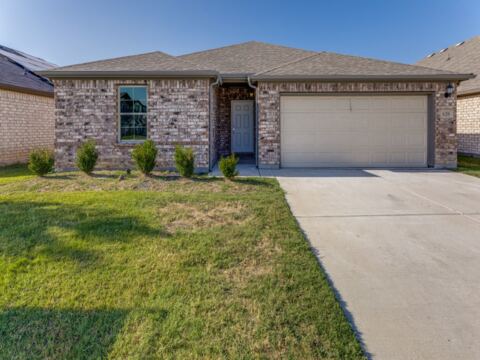 620 Bronze Forest Drive, Fort Worth
