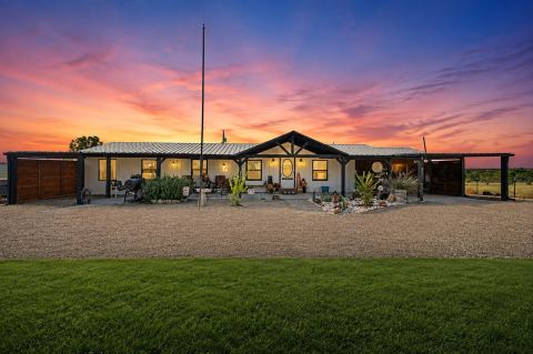 2093 Fm 1182, Ennis, TX 75119 — photo 2