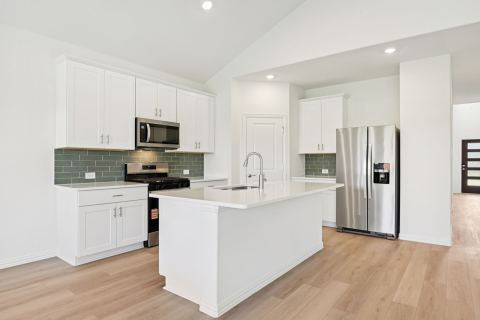 2106 Longchamp Lane, Seagoville