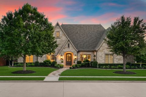 6404 Drawbridge Lane, Plano