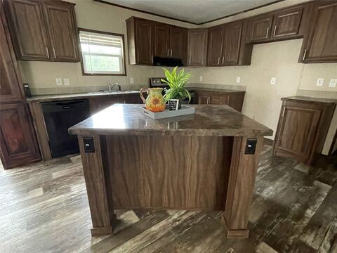 9505 Janet Street, Hawk Cove, TX 75474 — photo 2