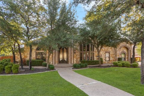 8460 Spicewood Springs Road