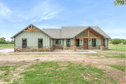 1122 VZ County Road 2517 Road, Canton