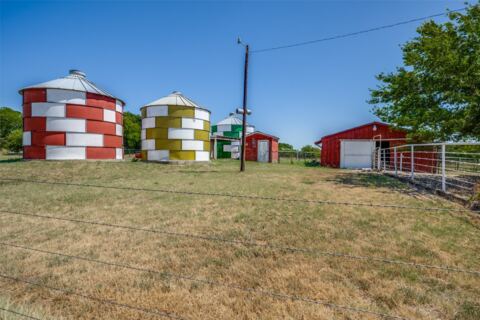 117 County Road 2646, Decatur