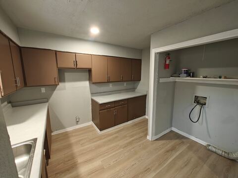 811 N Spears Street 108, Alvarado, TX 76009 — photo 2