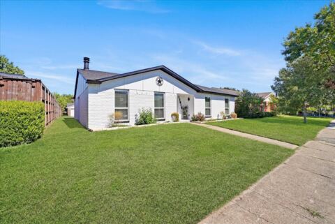 11615 Featherbrook Drive, Dallas