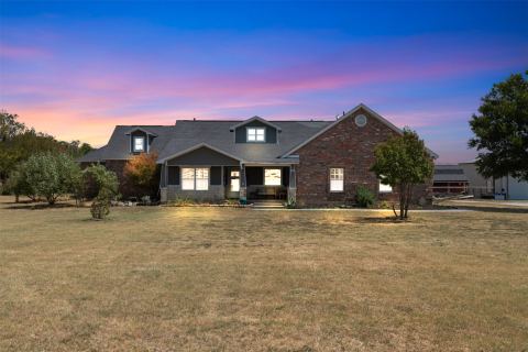 118 Fm 2450, Krum