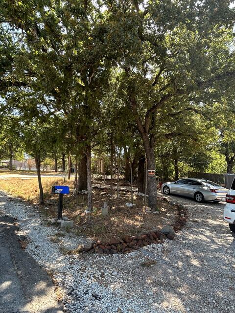 3716 Falconcrest Drive, Joshua, TX 76058 — photo 3