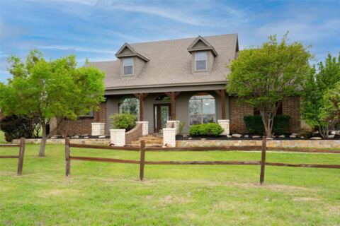 8801 Wagley Robertson Road, Fort Worth